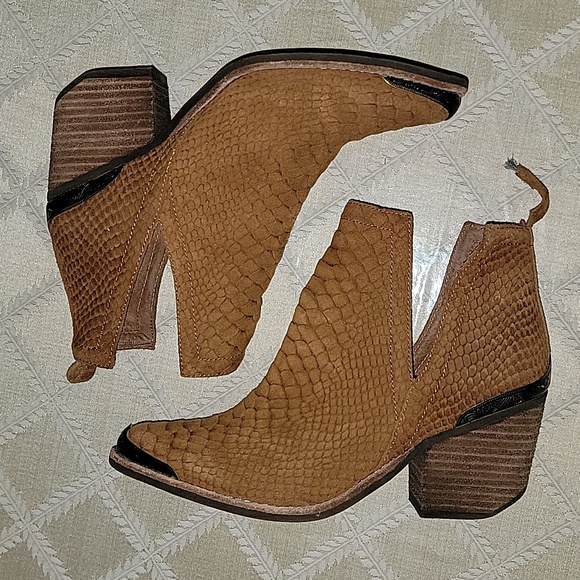 Free People Jeffrey Campbell Cromwell Hunt the Plains Western Boots - Picture 6 of 15